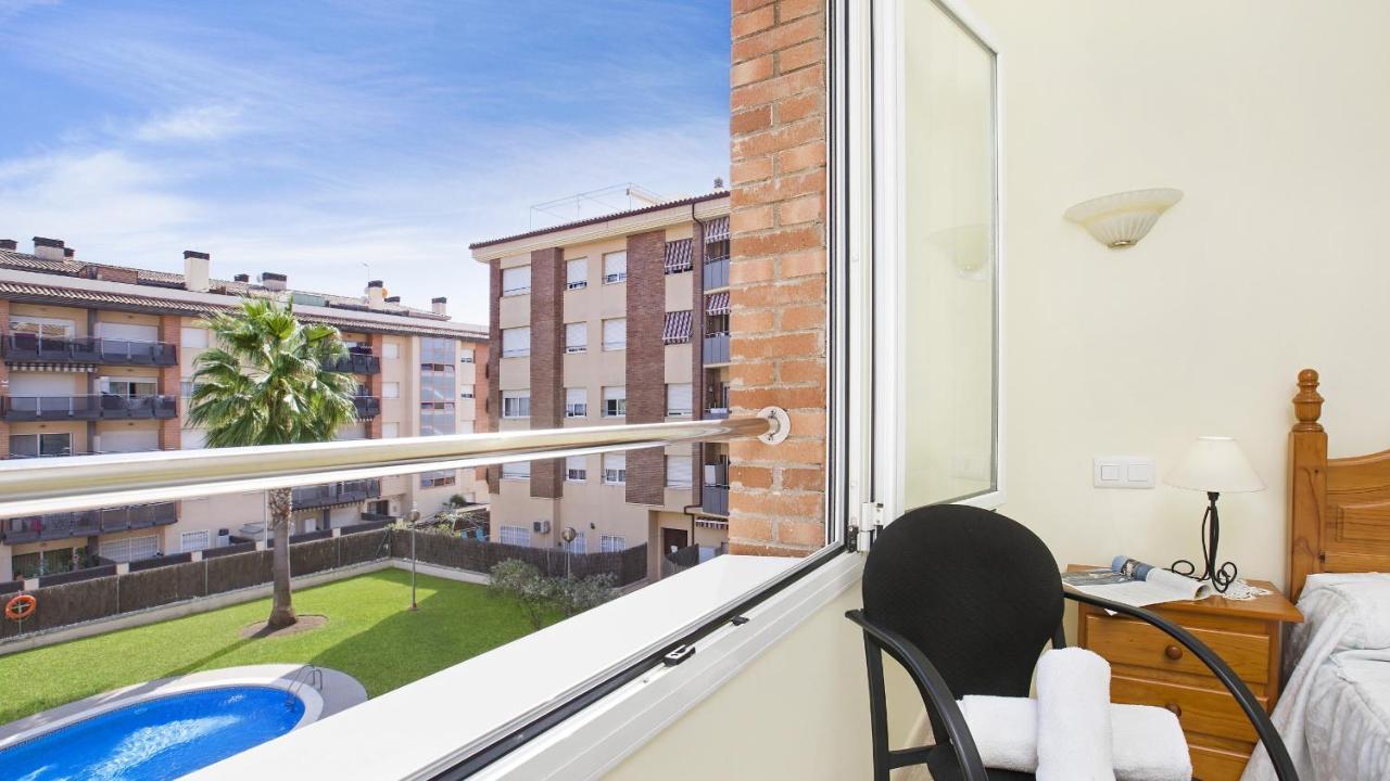 2 Ross - Lloret De Mar Ngoại thất bức ảnh